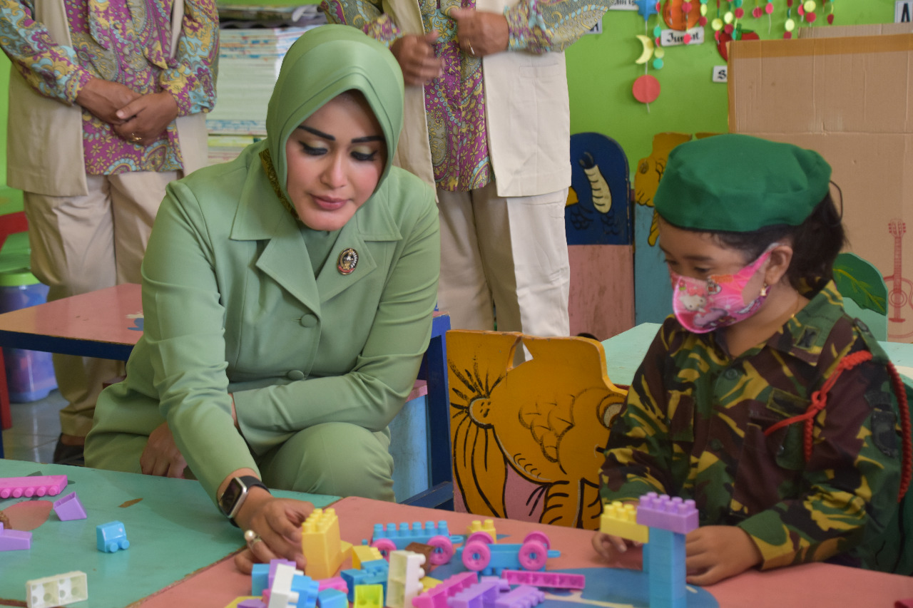 Kepedulian Ny. Dyah Ari Yulianto, Dalam Rangka Peringati Hari Anak Nasional TA.2020